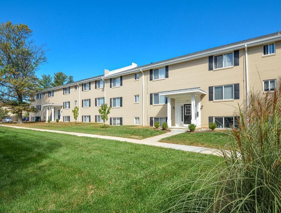 Images Cedar Tree Apartments