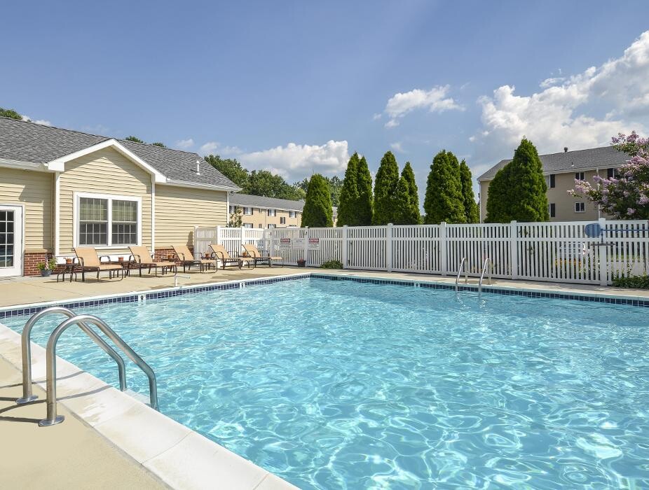 Images Cedar Tree Apartments