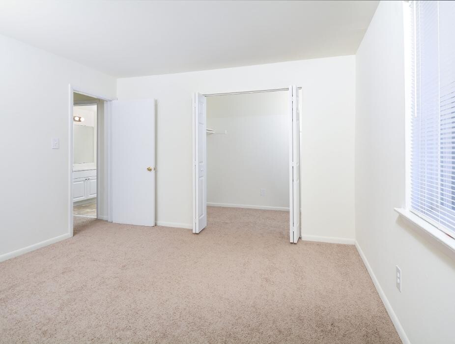 Images Cedar Tree Apartments