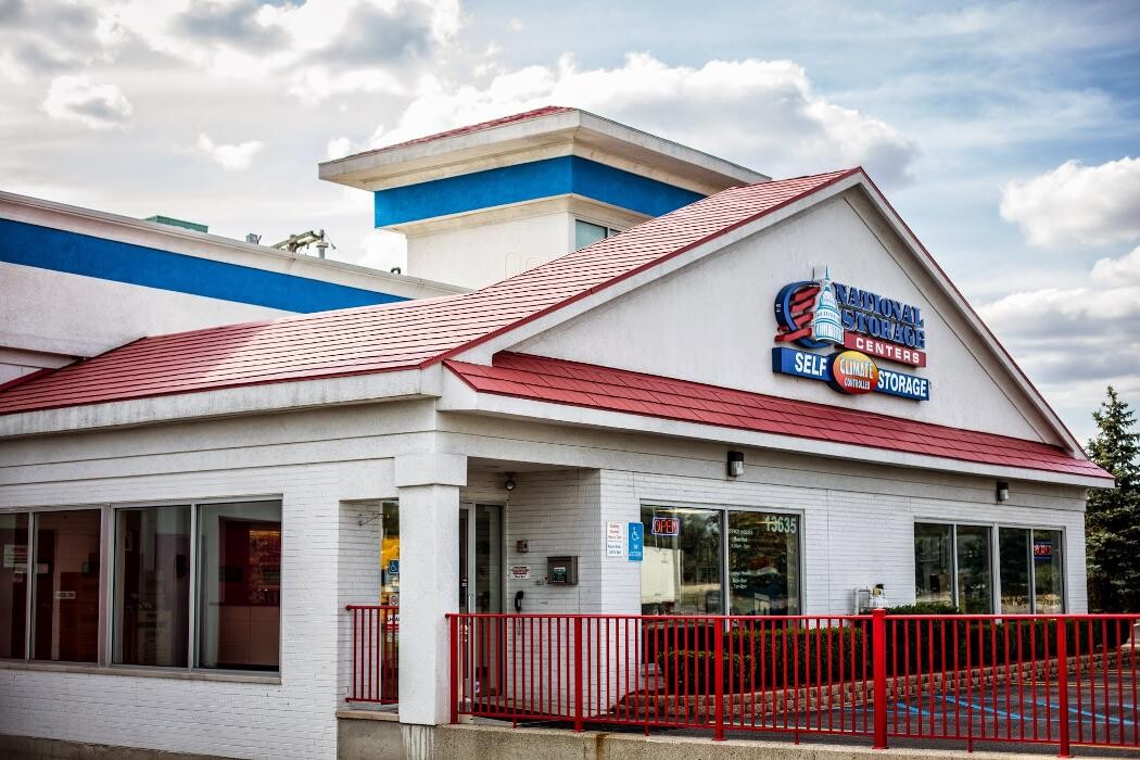 Images National Storage Centers - Livonia