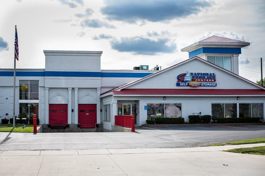 Images National Storage Centers - Livonia