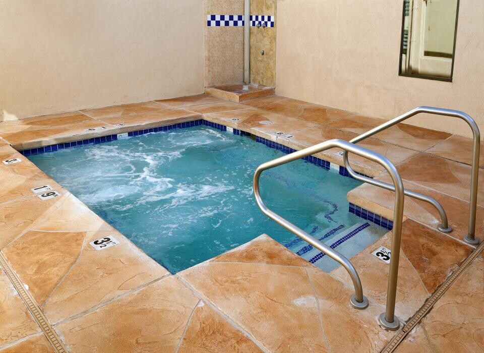 Images Midtown Sports and Wellness