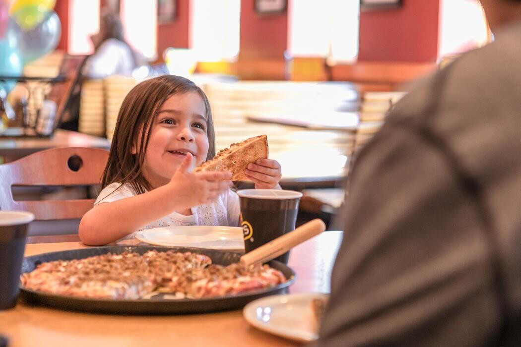 Images Happy Joe's Pizza & Ice Cream - Grand Forks