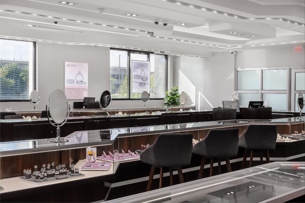 Images Diamonds Direct Oak Brook