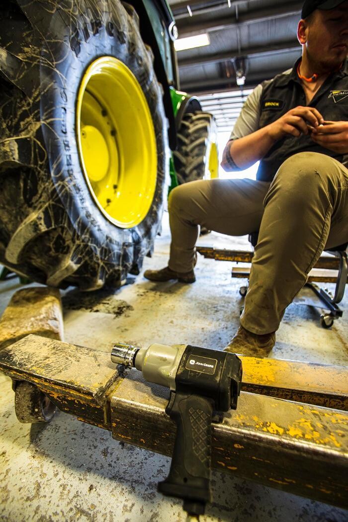 Images LandMark Implement