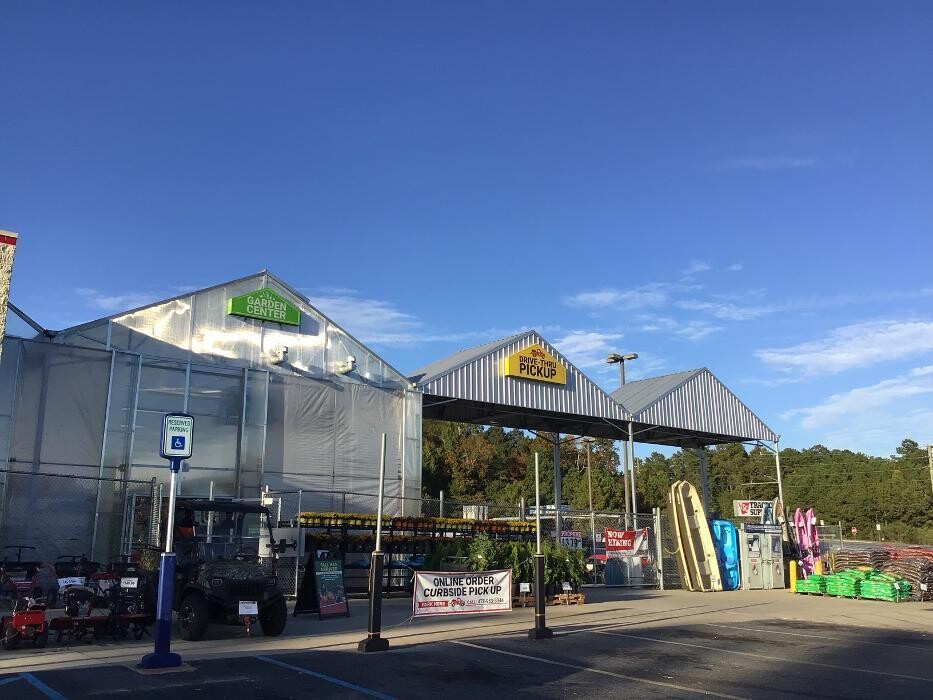 Images Tractor Supply Co.