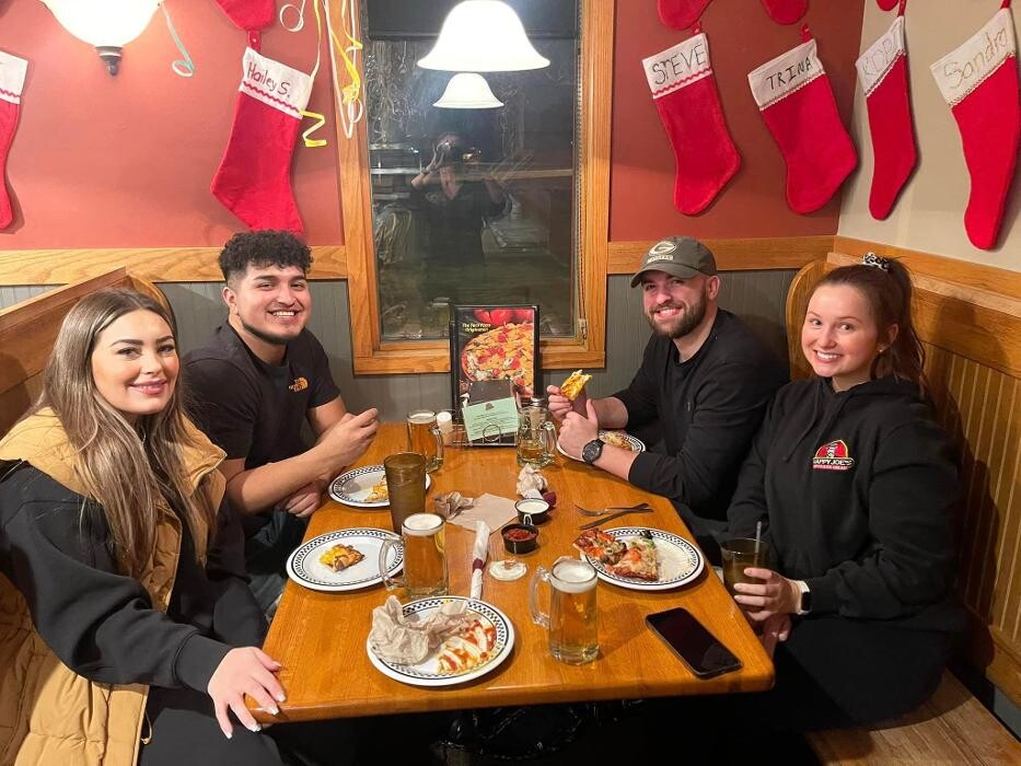 Images Happy Joe's Pizza & Ice Cream - Green Bay