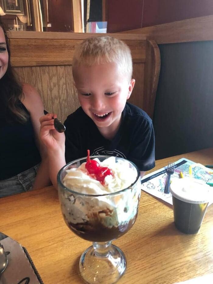 Images Happy Joe's Pizza & Ice Cream - Green Bay