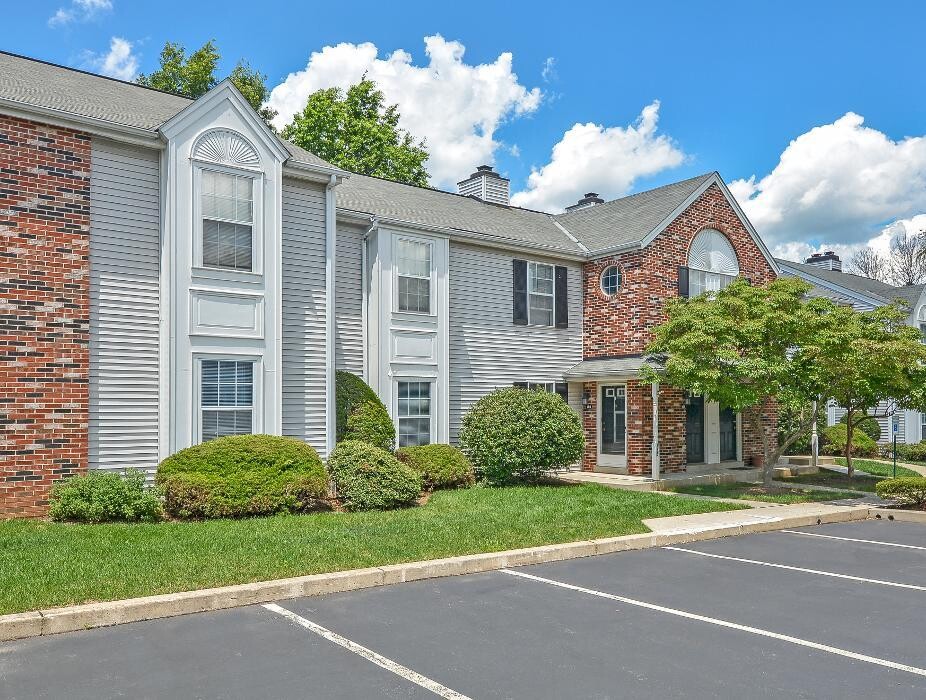 Images Victoria Crossing Apartments