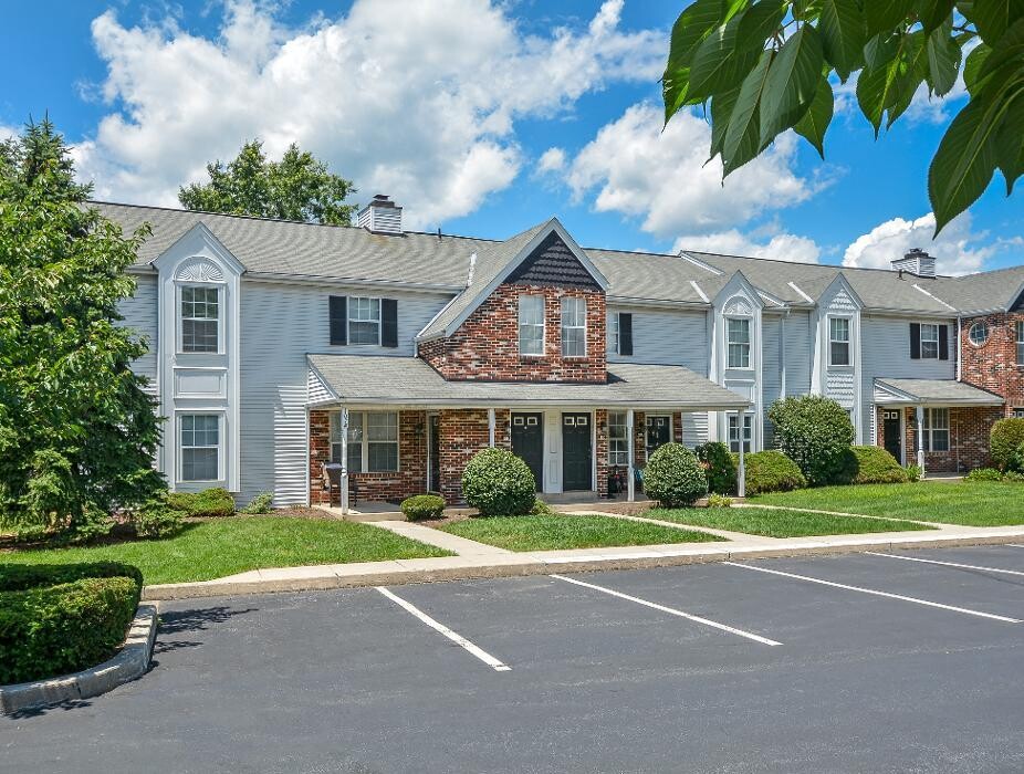 Images Victoria Crossing Apartments