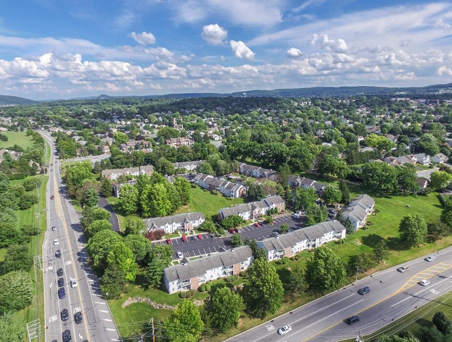 Images Victoria Crossing Apartments