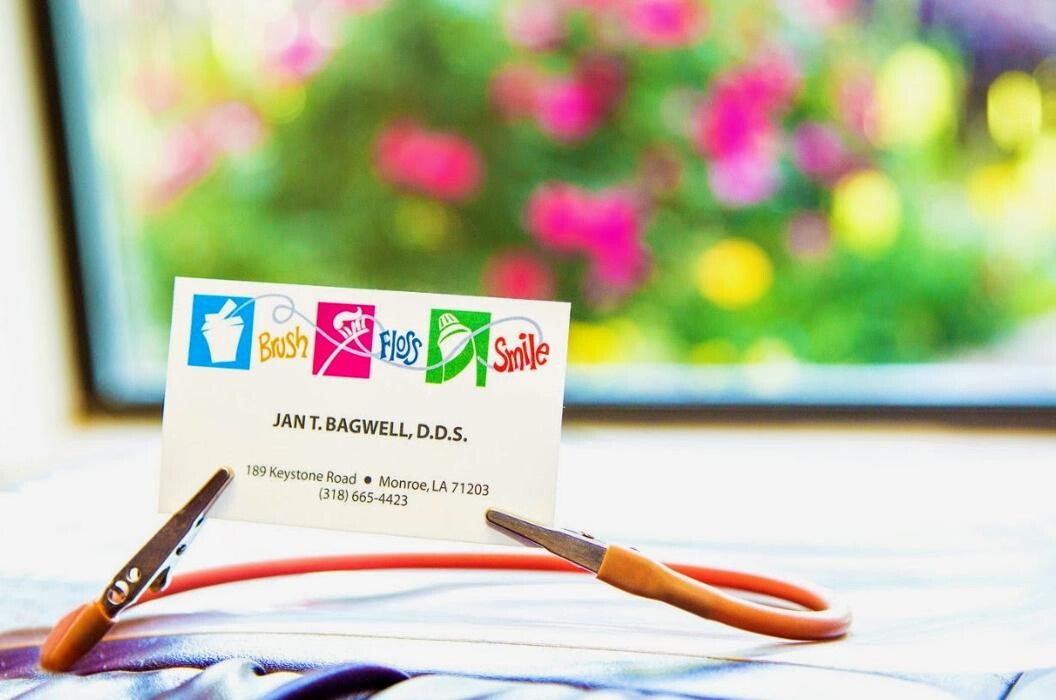 Images Drs. Jessica J. Johnston, DDS & Brent Charles Alexander, DDS