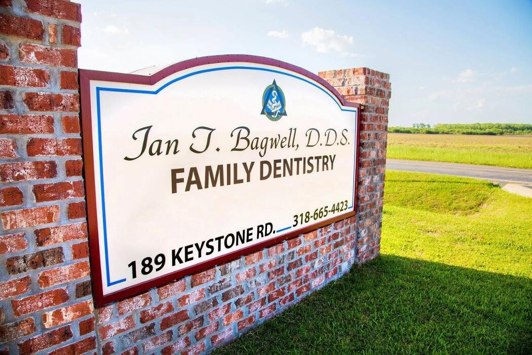 Images Drs. Jessica J. Johnston, DDS & Brent Charles Alexander, DDS