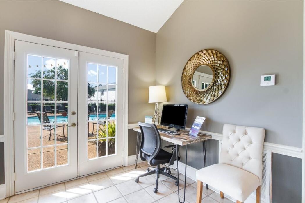 Images The Colony Apartment Homes