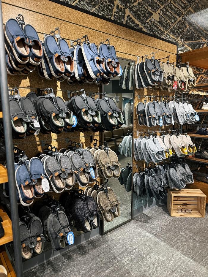 Images Roderer Shoe Center