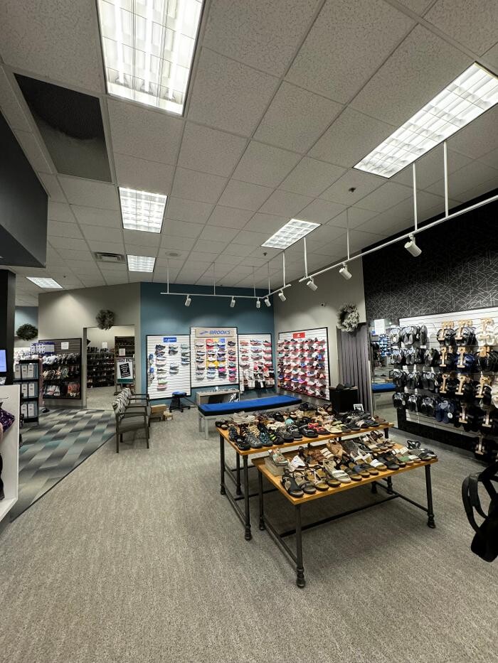Images Roderer Shoe Center