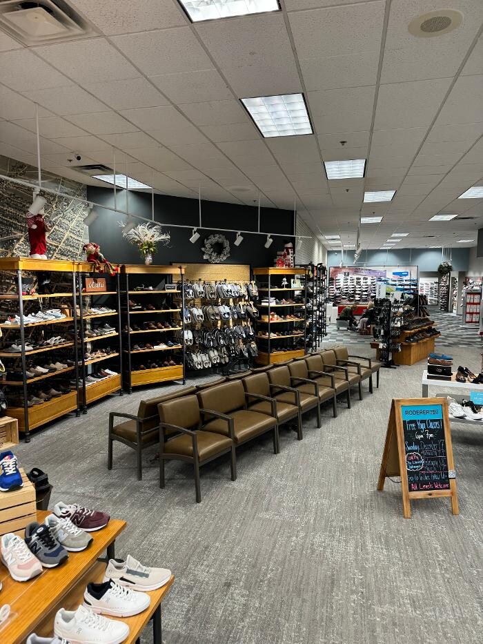 Images Roderer Shoe Center