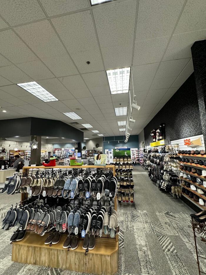 Images Roderer Shoe Center