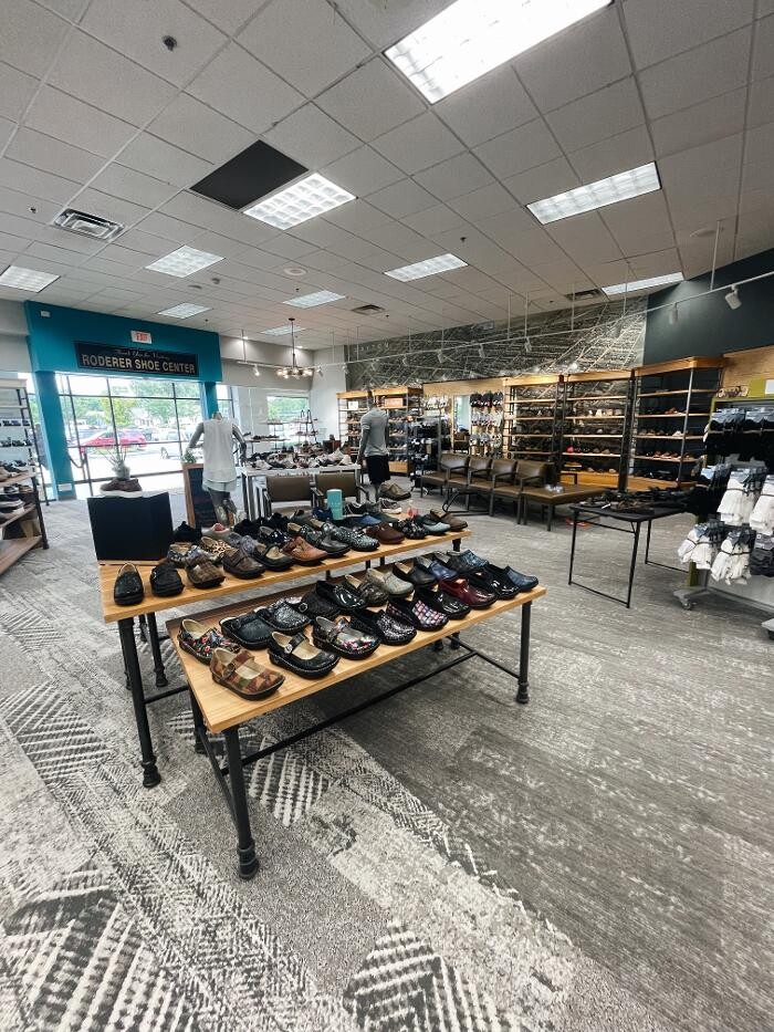 Images Roderer Shoe Center