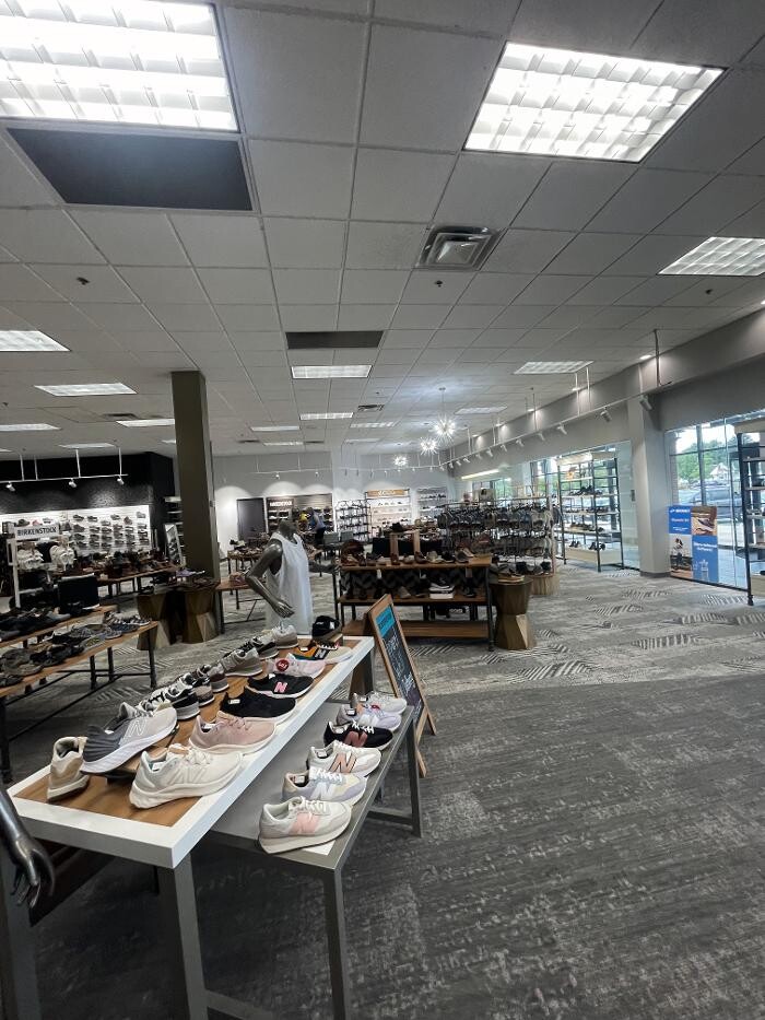 Images Roderer Shoe Center