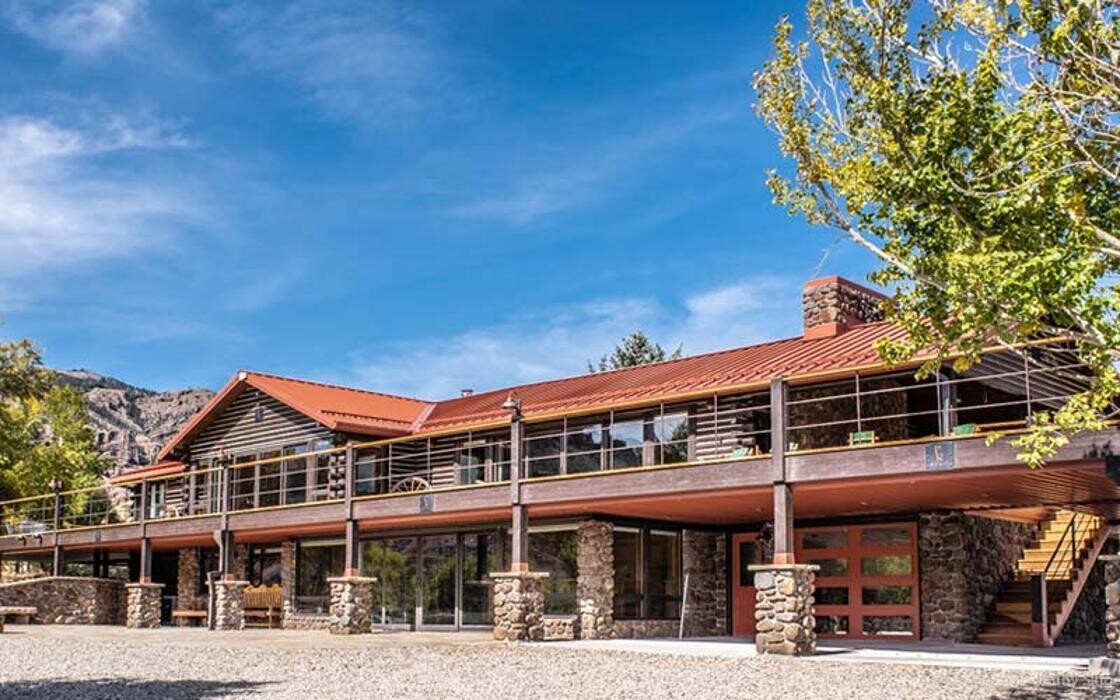 Images Gail Construction LLC