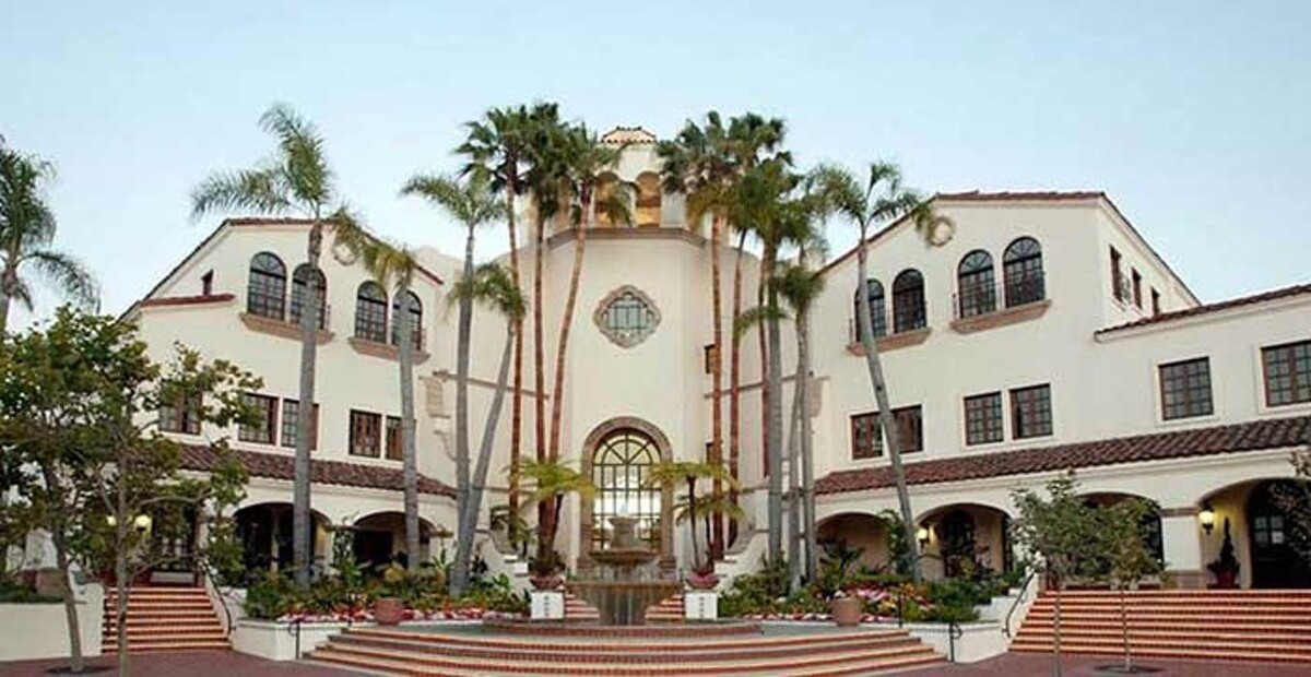 Images Atrium Cosmetic & Family Dentistry - Costa Mesa