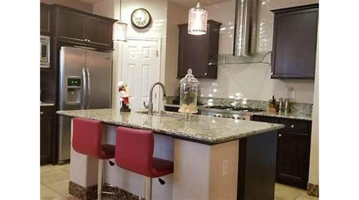 Images KF Home Sales