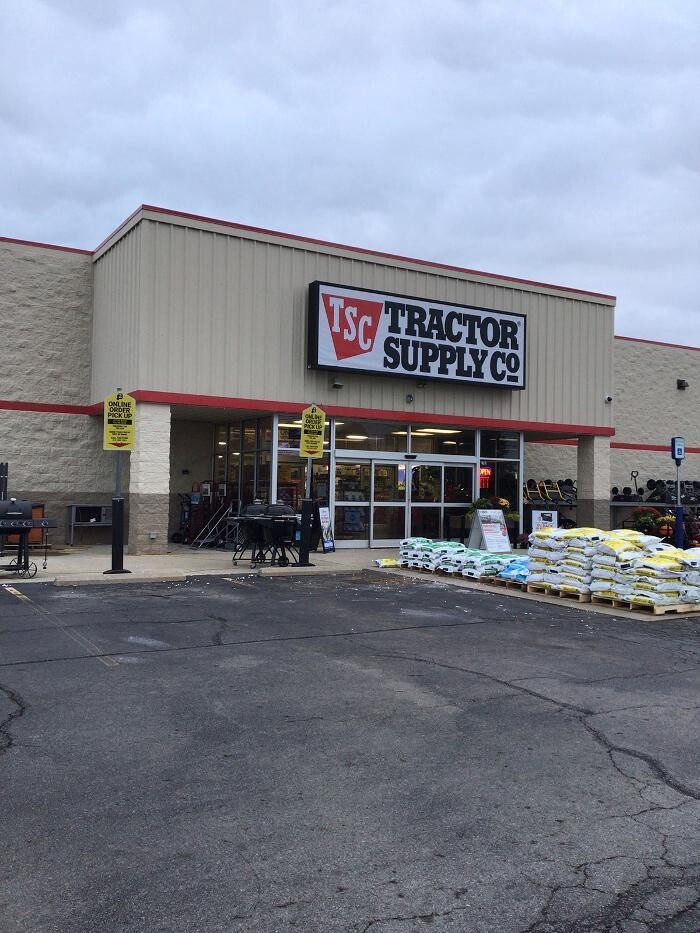 Images Tractor Supply Co.