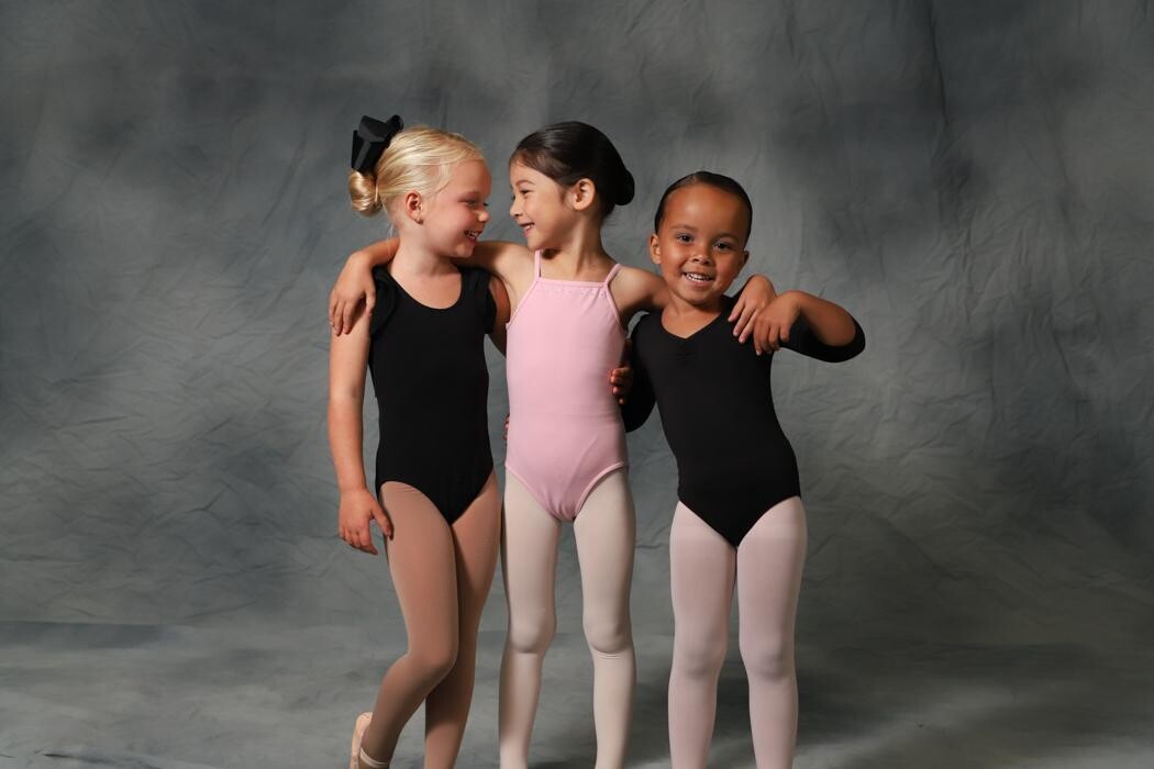 Images Young Dance Academy, Inc.