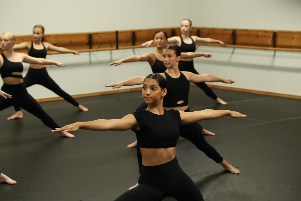 Images Young Dance Academy, Inc.