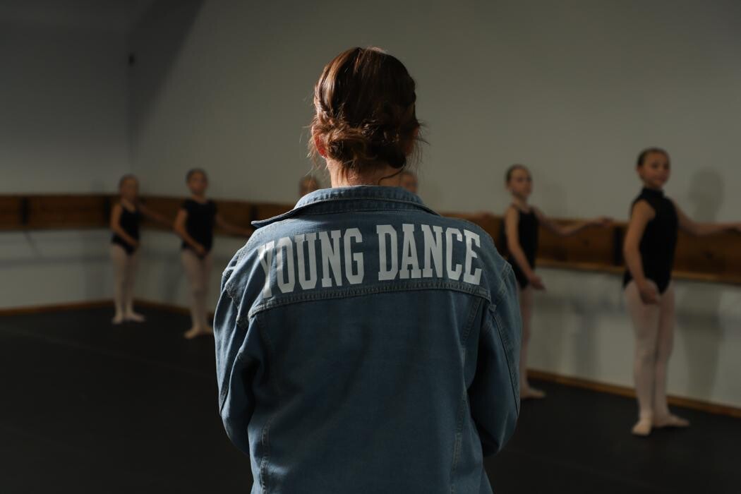 Images Young Dance Academy, Inc.