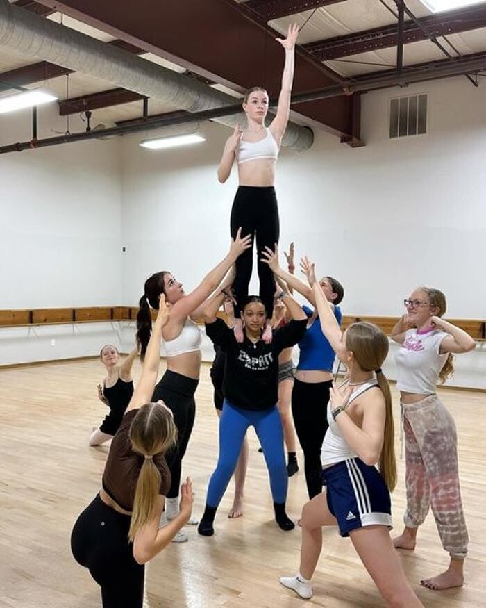 Images Young Dance Academy, Inc.