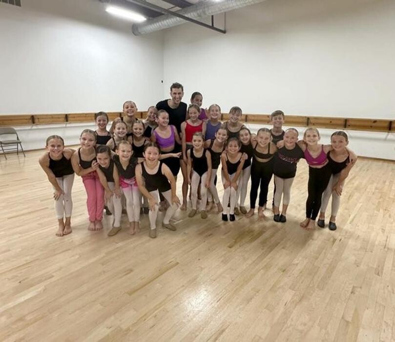 Images Young Dance Academy, Inc.