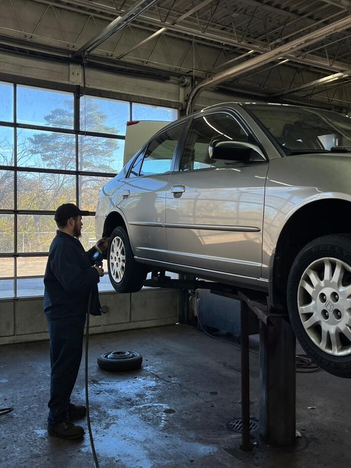 Images Gallagher Tire & Automotive