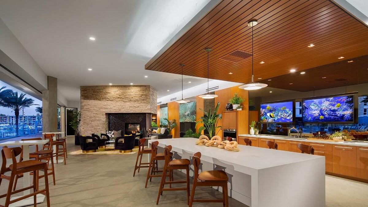 Images Neptune Marina