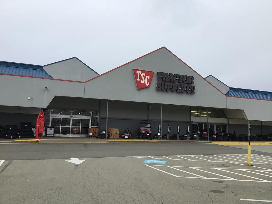 Images Tractor Supply Co.