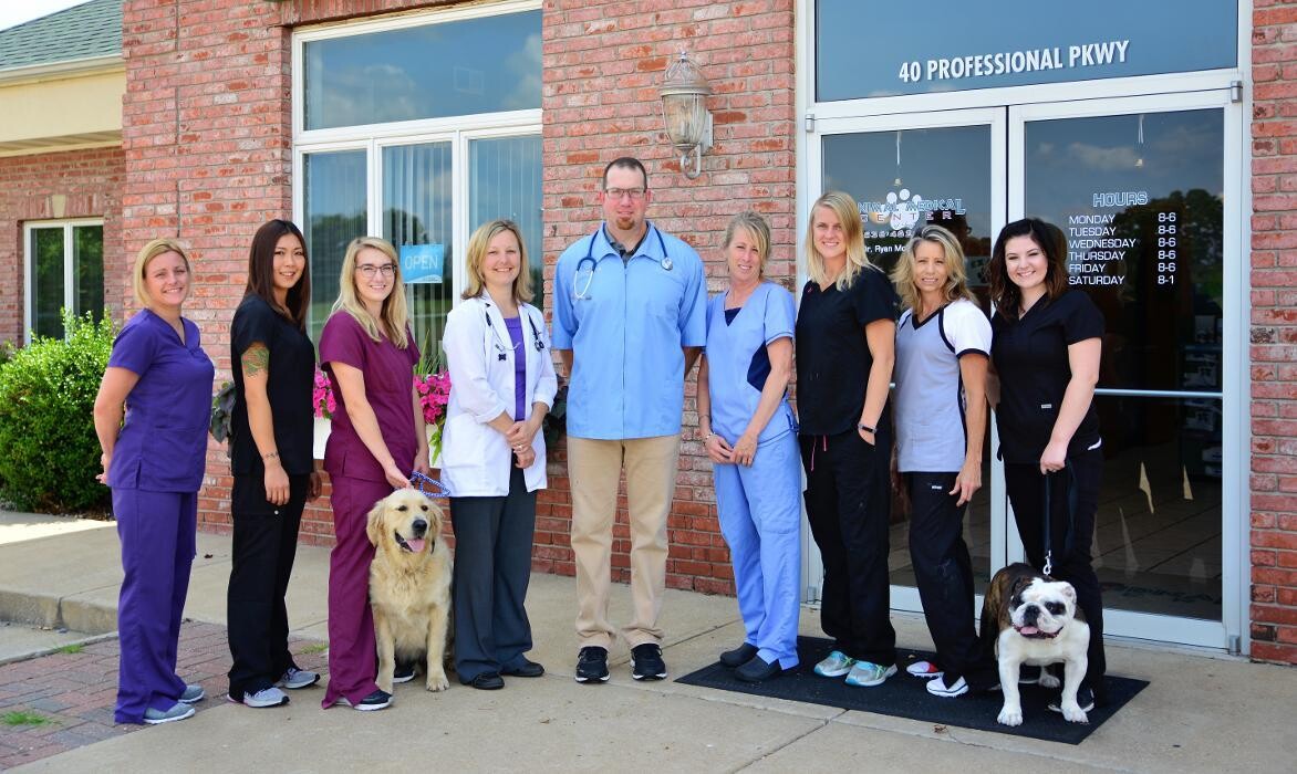 Images Animal Medical Center of Troy