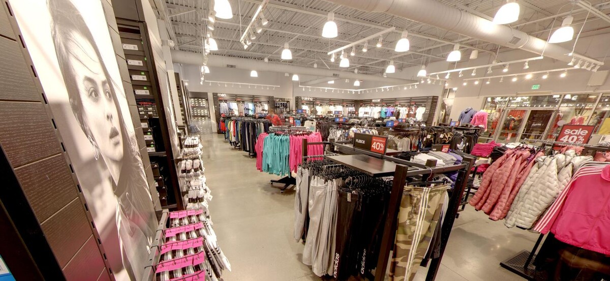 Images adidas Outlet Store Tulalip