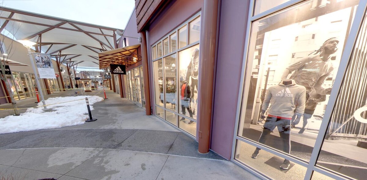 Images adidas Outlet Store Tulalip