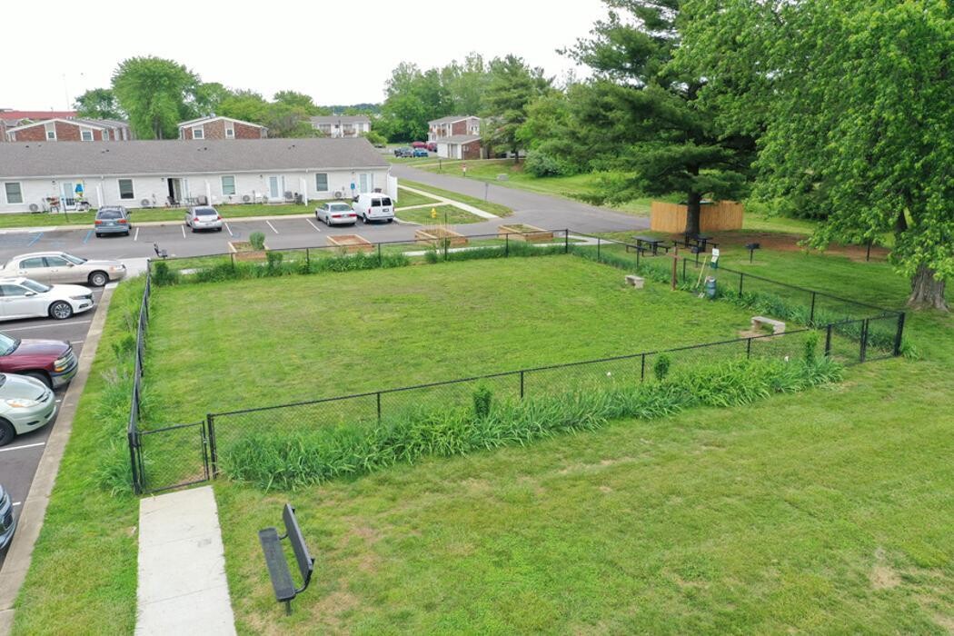 Images Franklin Cove Apartments