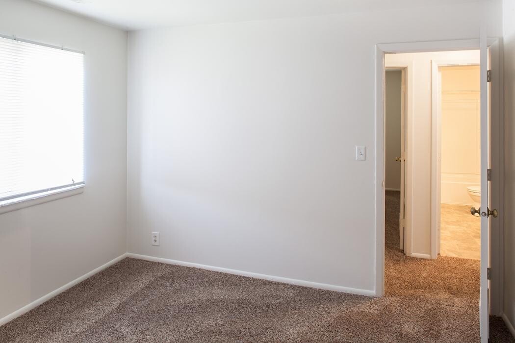 Images Franklin Cove Apartments