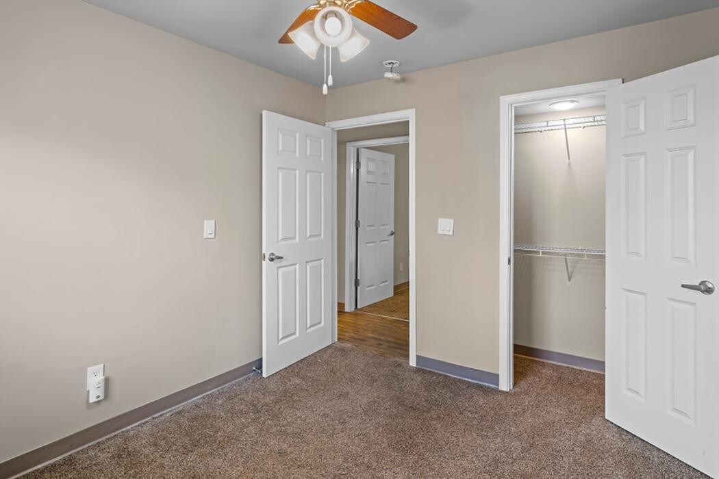 Images Franklin Cove Apartments