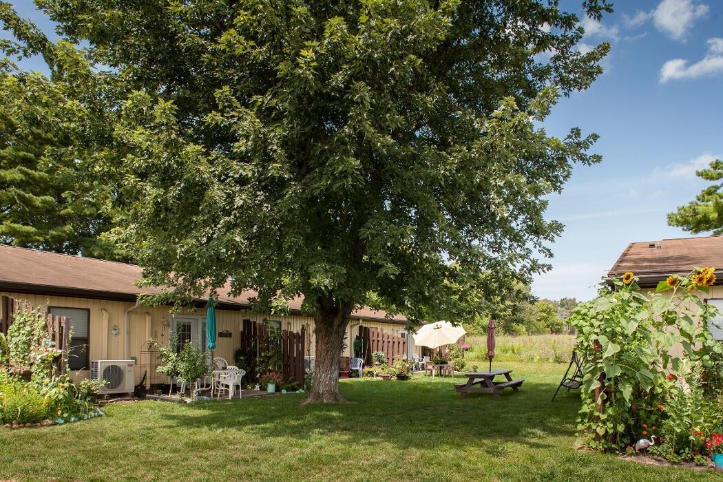 Images Franklin Cove Apartments