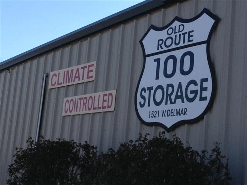 Godfrey Storage Logo