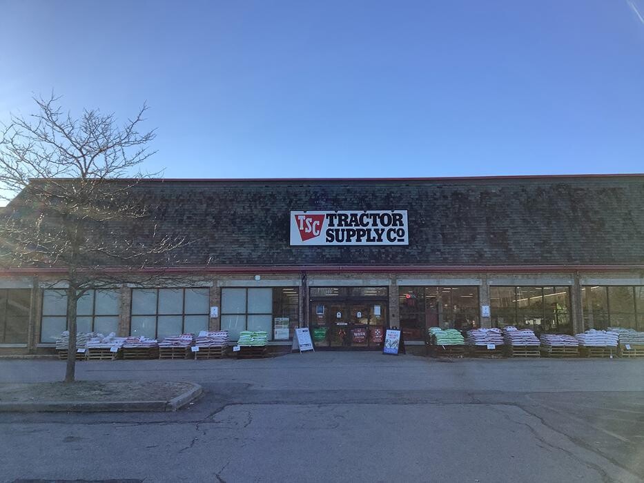 Images Tractor Supply Co.