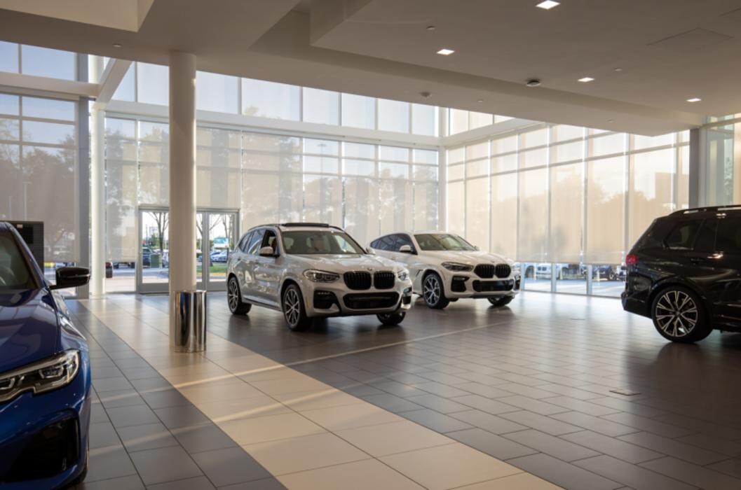 Images BMW of Houston North