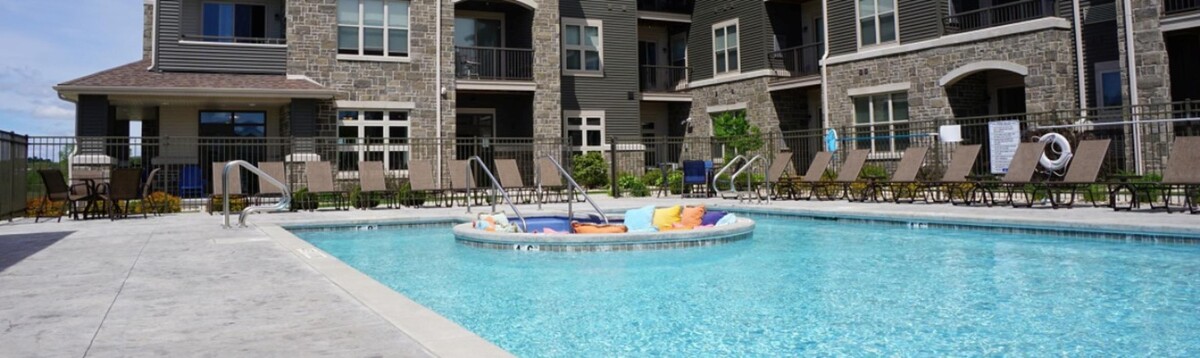 Images Stone Creek Apartments