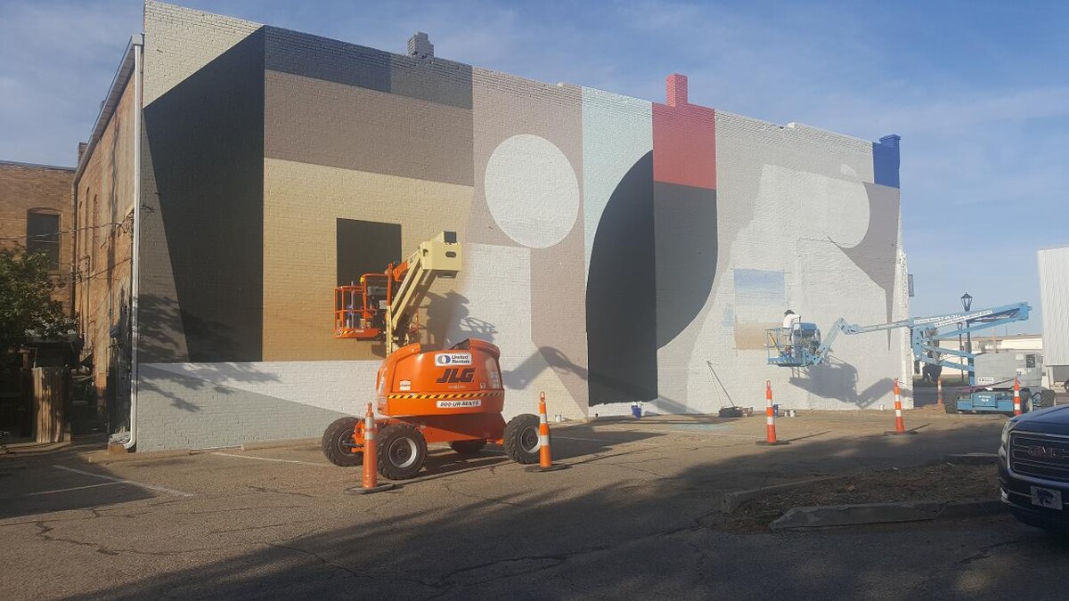 Images Mid-Kansas Title Co Inc