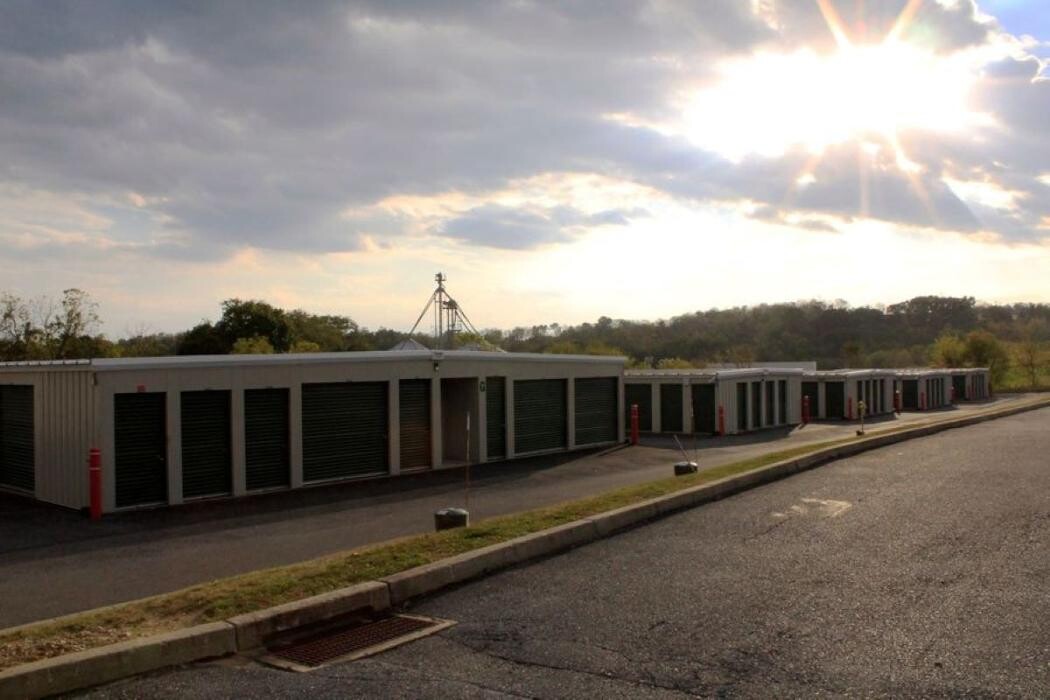 Images Budget Store & Lock Self Storage