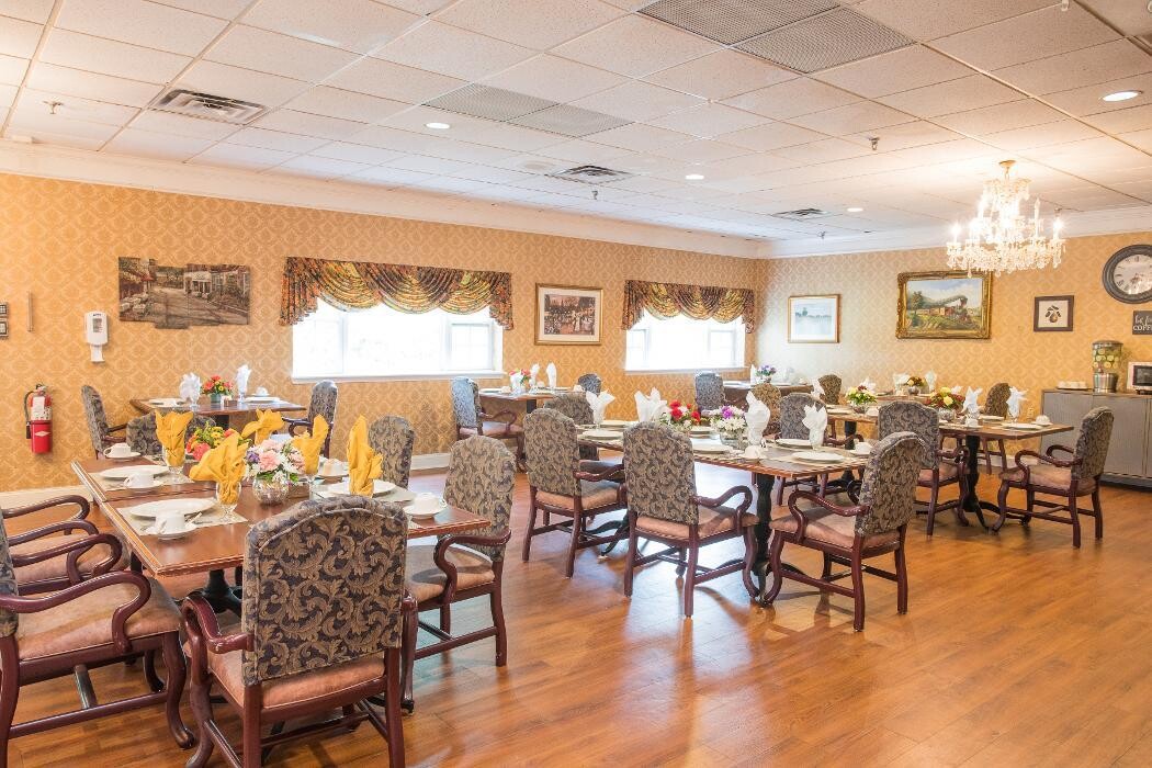 Images CareOne at The Highlands